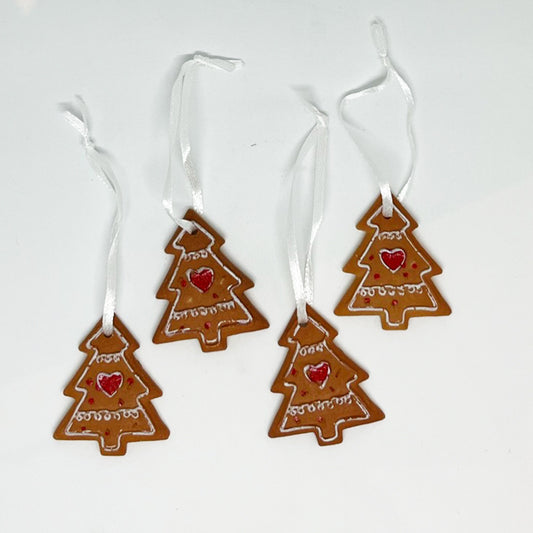 Mézeskalács fenyőfa forma akasztóval, 4 cm, 2. kép