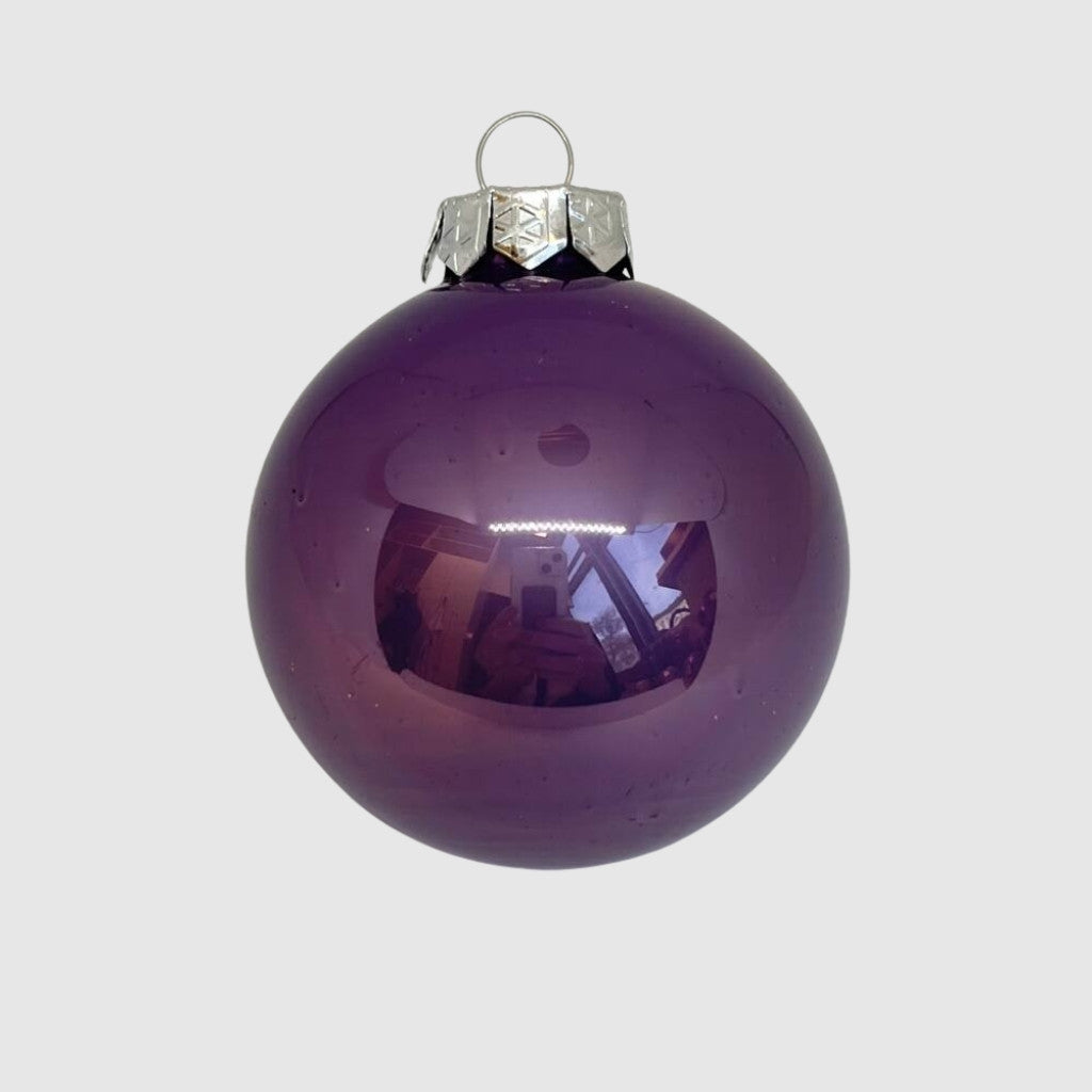 Lila üveggömb szett fényes felülettel — Purple karácsonyi dísz, 6 cm