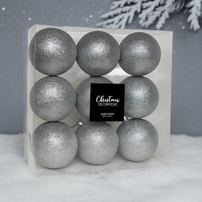 Ezüst glitteres műanyag karácsonyi gömb szett, 8 cm, 9 db
