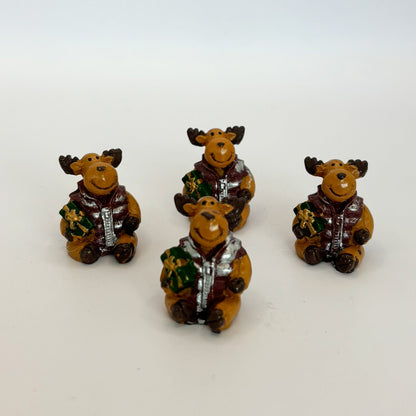 Pufi kabátos rénszarvas poly figura, 3 cm, 2. kép